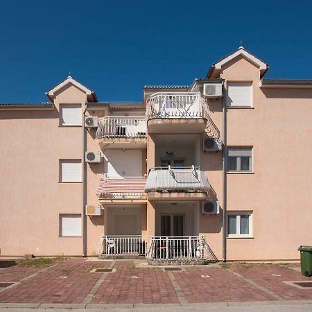 Vodice-Srima Leilighet Eksteriør bilde
