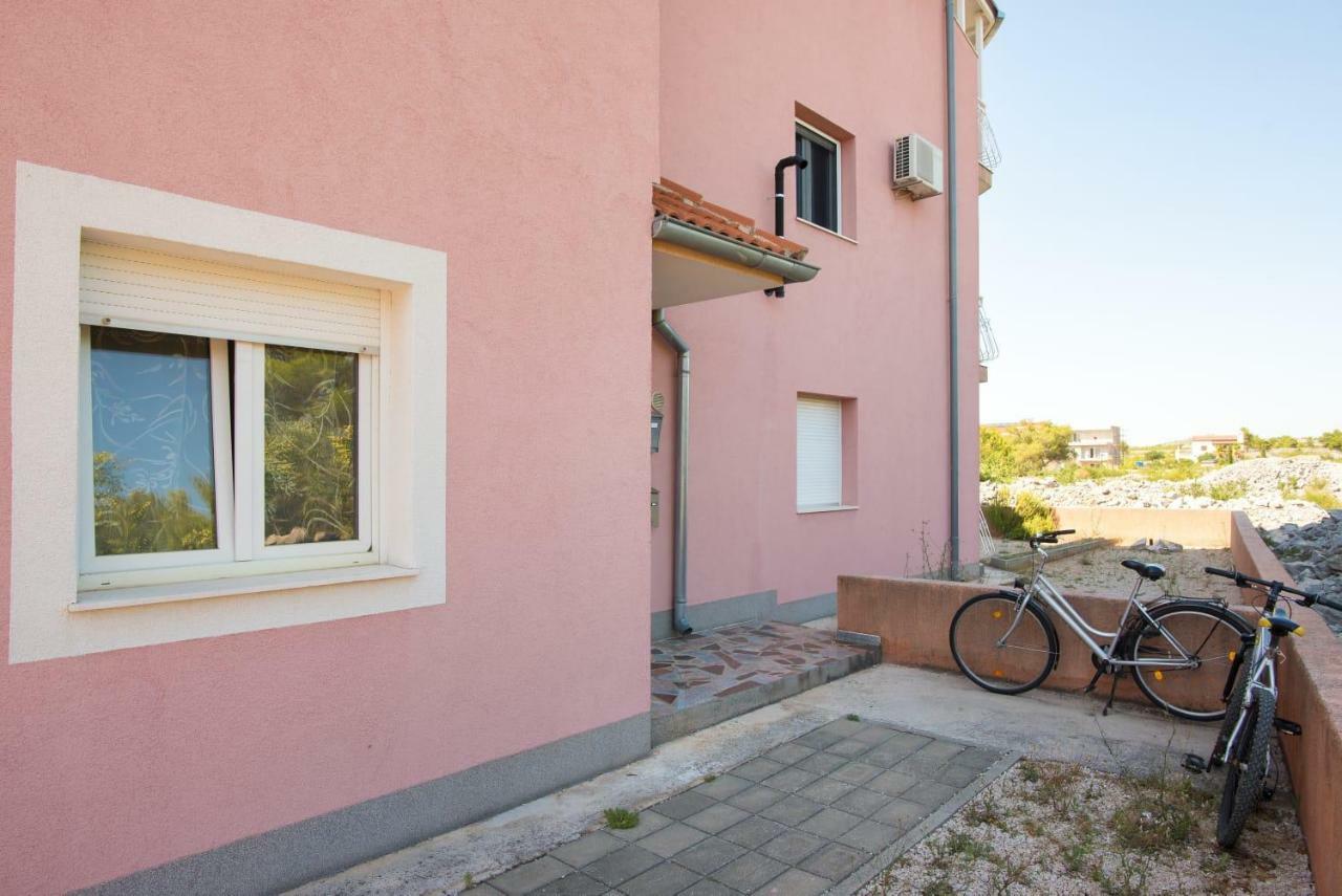 Vodice-Srima Leilighet Eksteriør bilde